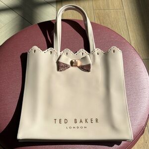 (Brand New)Ted Baker Blush Pink Tote with Bow Detail
